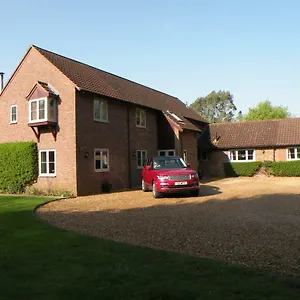 woodfield-self-catering-apartment.cambridgehotelsuk.com/